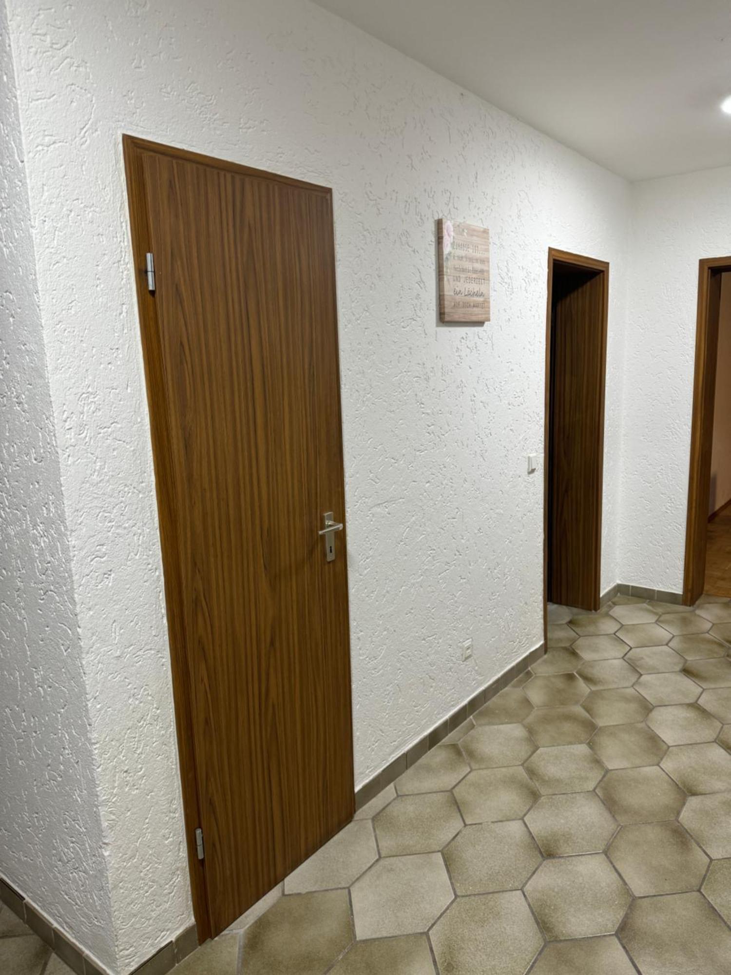 Laras Voll Ausgestattete Gartenwohnung Mit Wlan Und Tv Werne Εξωτερικό φωτογραφία