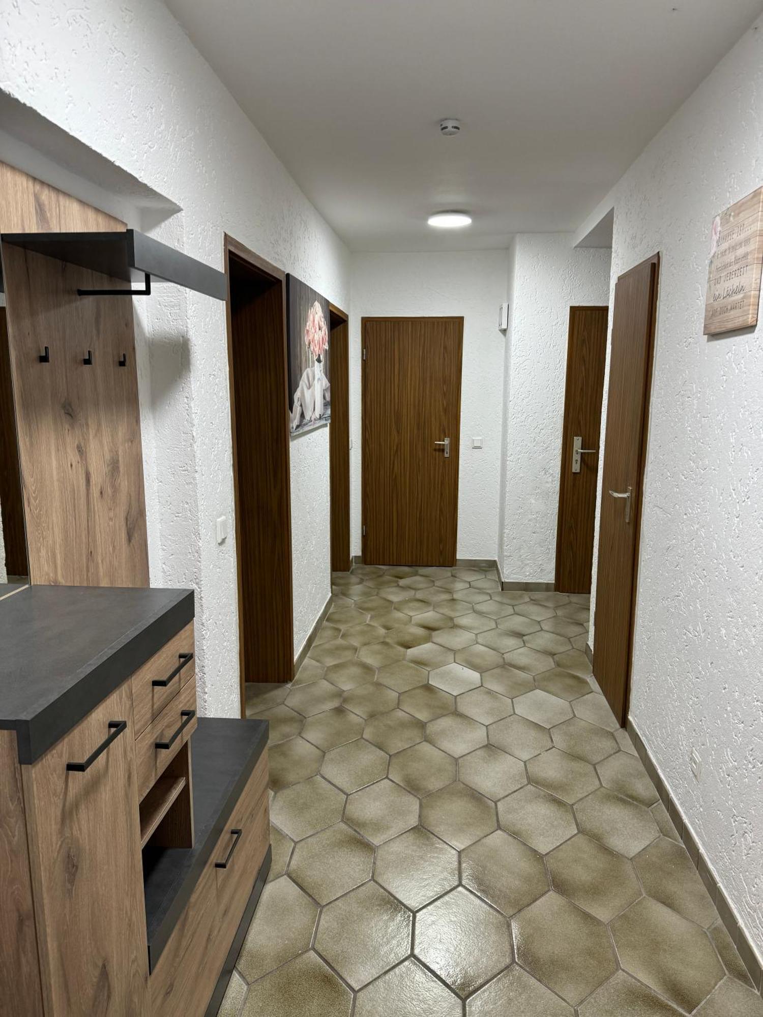 Laras Voll Ausgestattete Gartenwohnung Mit Wlan Und Tv Werne Εξωτερικό φωτογραφία