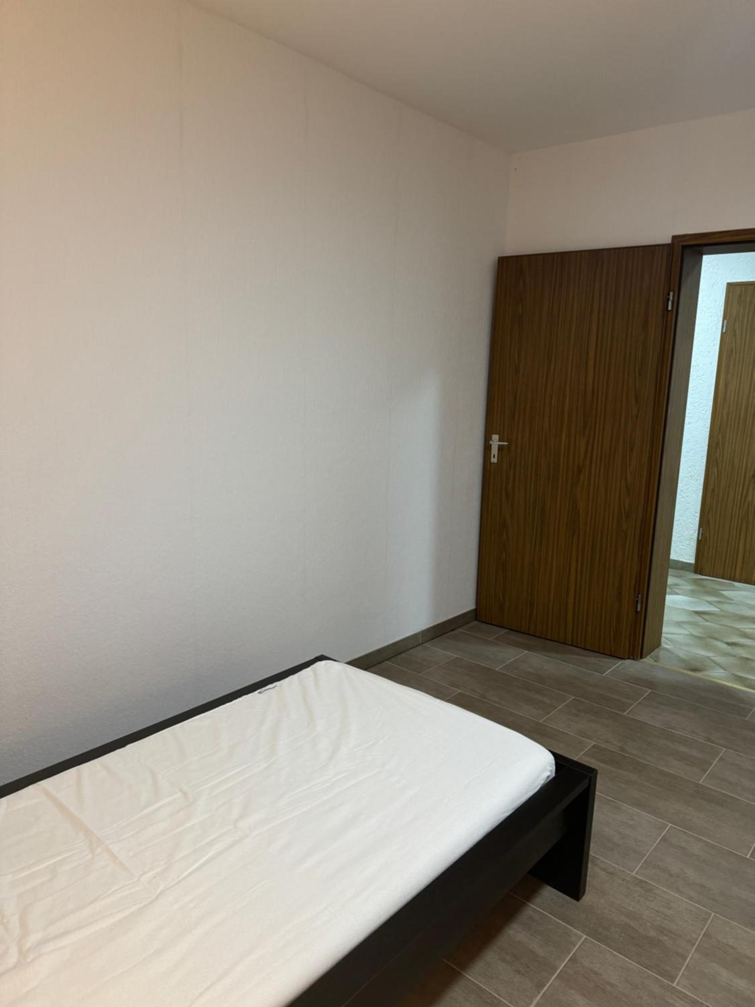 Laras Voll Ausgestattete Gartenwohnung Mit Wlan Und Tv Werne Εξωτερικό φωτογραφία